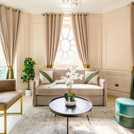 Merveil - Luxury - Louvre - Ours I Parijs