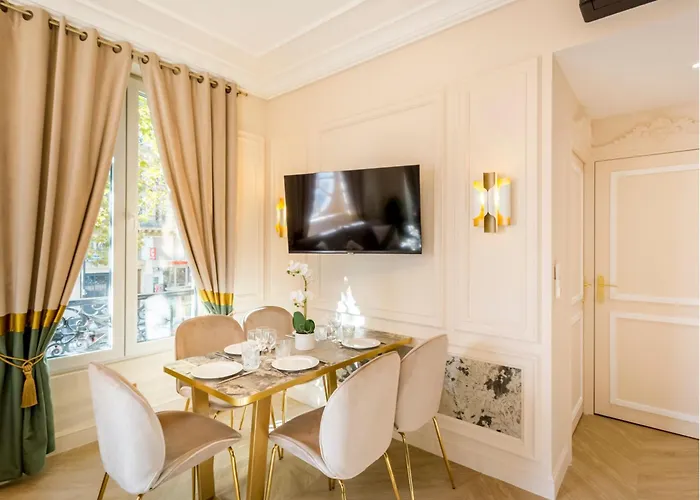 דירה Merveil - Luxury - Louvre - Ours I פריז